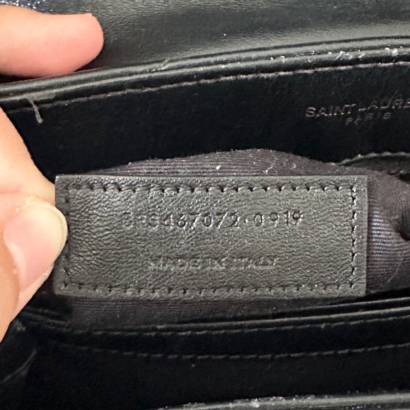 Authentic Saint Laurent YSL Black Toy LouLou Quilted Leather Crossbody Bag - Picture 3 of 7